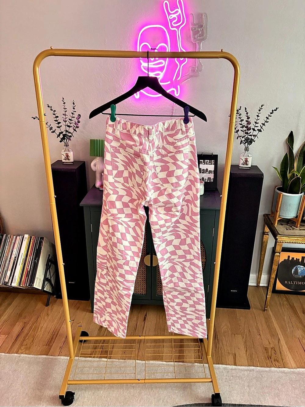 Pacsun Women’s Geometric 90’s Work Pants Pink & White Waist 27 Like New — image 2 of 4